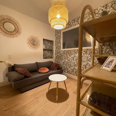 Le Trois Nourrices * Narbona