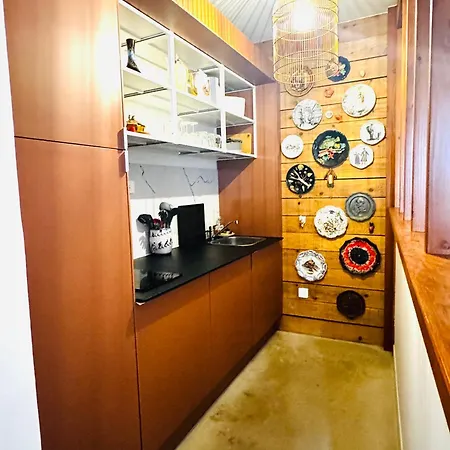 Le Trois Nourrices * Narbona