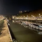 Le Trois Nourrices דירה