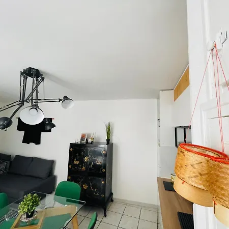 Le Trois Nourrices Apartament Narbona