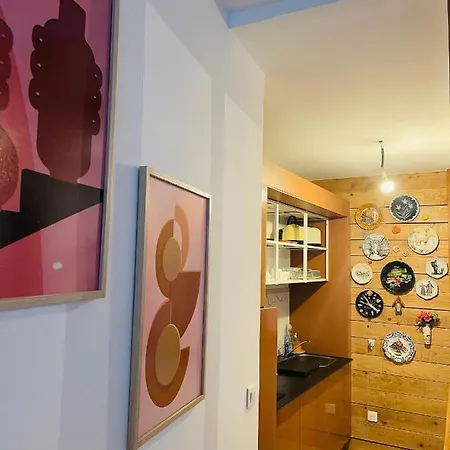 Le Trois Nourrices * 纳博讷