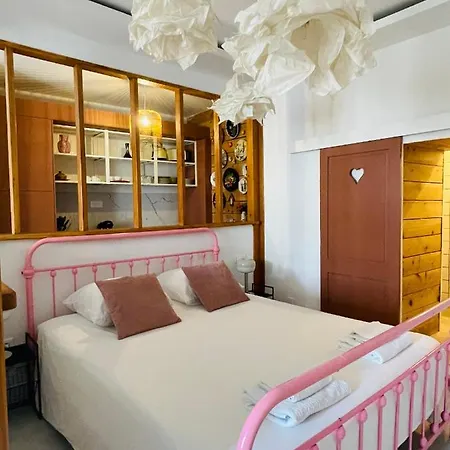 Le Trois Nourrices *