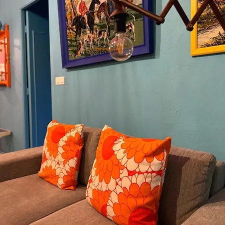 Le Trois Nourrices Apartment *